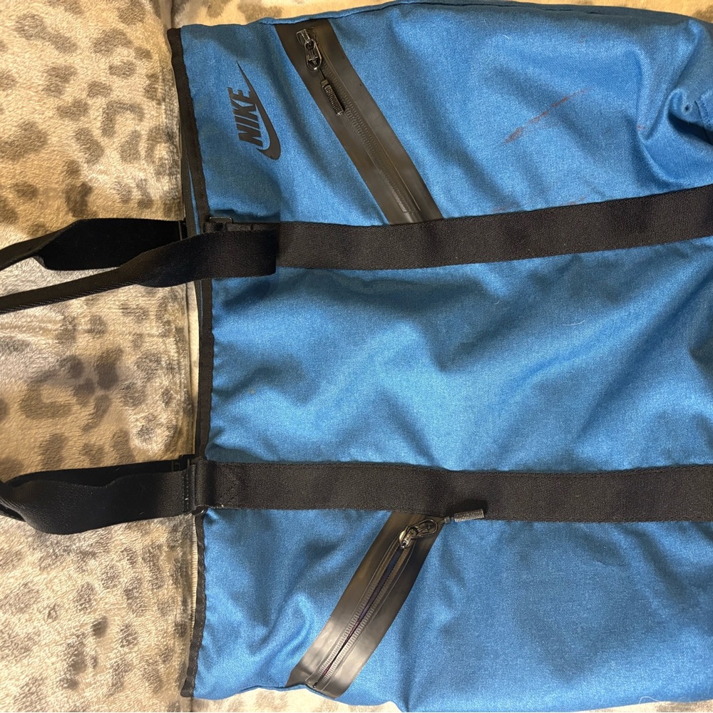 Nike Black and Blue Men's Duffel Bag